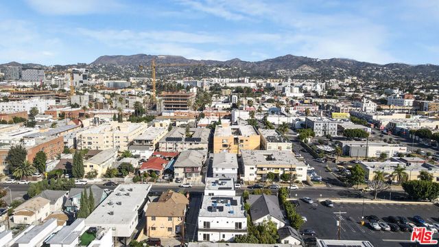 5436 Romaine Street, Los Angeles, CA 90038