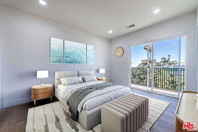 5436 Romaine Street, Los Angeles, CA 90038