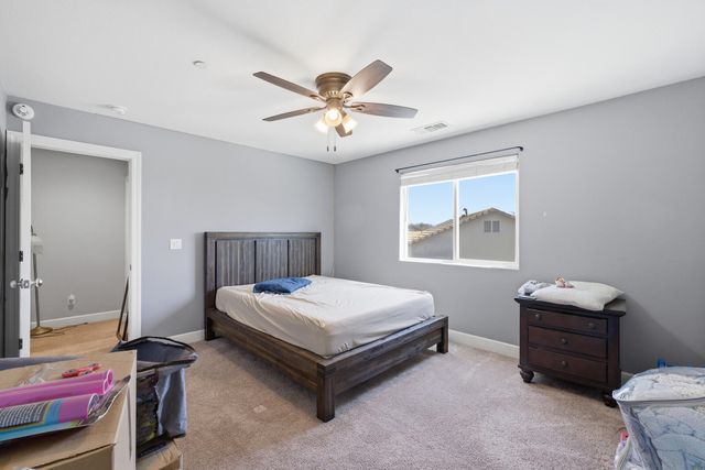 1695 Fantail Street, Tulare, CA 93274