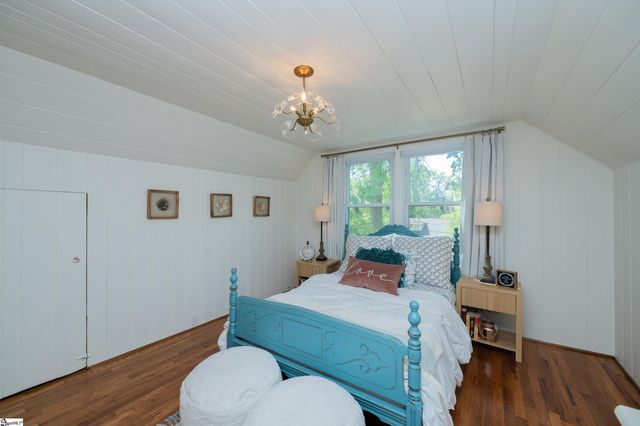 218 Mcmakin Drive, Greenville, SC 29617