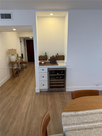 1541 Brickell Ave B1504, Miami, FL 33129