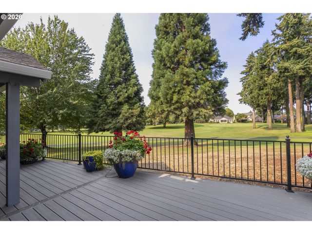 3310 Se BAYPOINT Dr, Vancouver, WA 98683