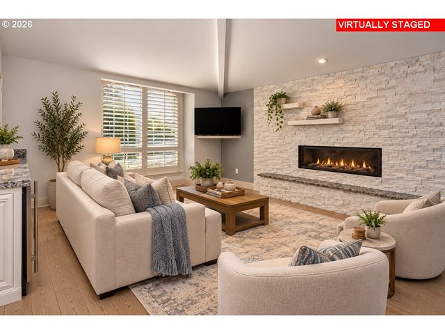 3310 Se BAYPOINT Dr, Vancouver, WA 98683