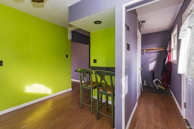 2920 S Vine Street, Muncie, IN 47302