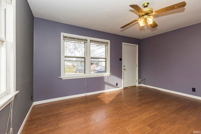 2920 S Vine Street, Muncie, IN 47302