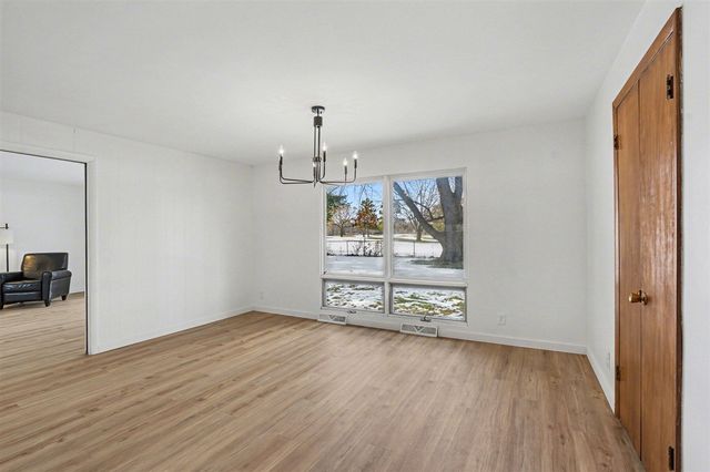 16172 Brookwood Drive, Buchanan, MI 49107