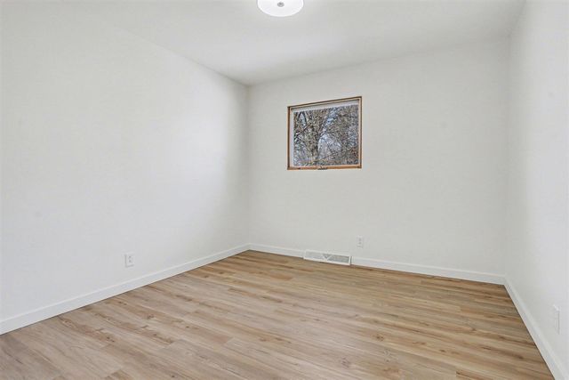 16172 Brookwood Drive, Buchanan, MI 49107