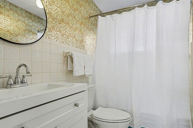 16172 Brookwood Drive, Buchanan, MI 49107