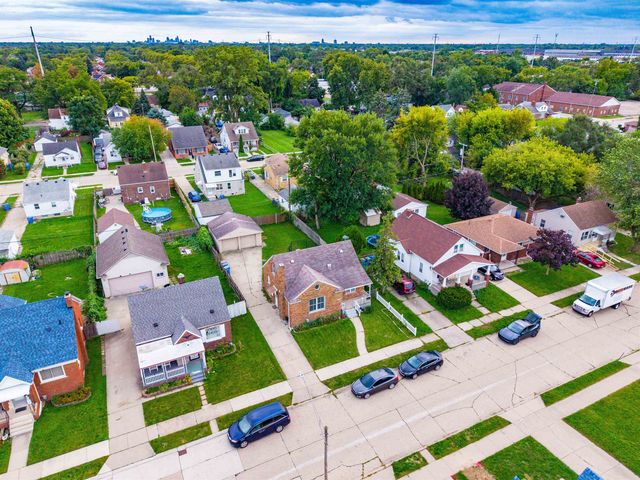 7544 Fisher Avenue, Warren, MI 48091