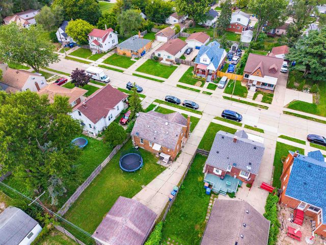7544 Fisher Avenue, Warren, MI 48091