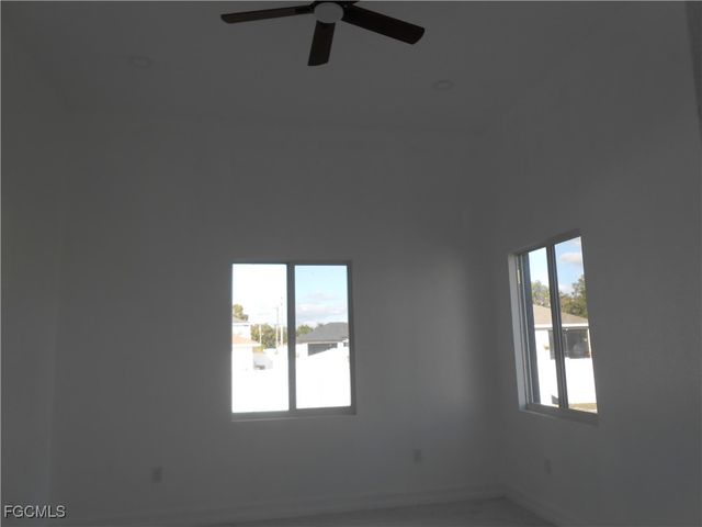 3510 2nd ST W, Lehigh Acres, FL 33971