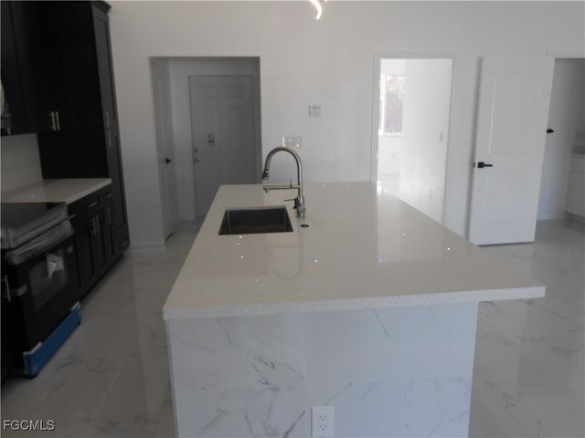 3510 2nd ST W, Lehigh Acres, FL 33971