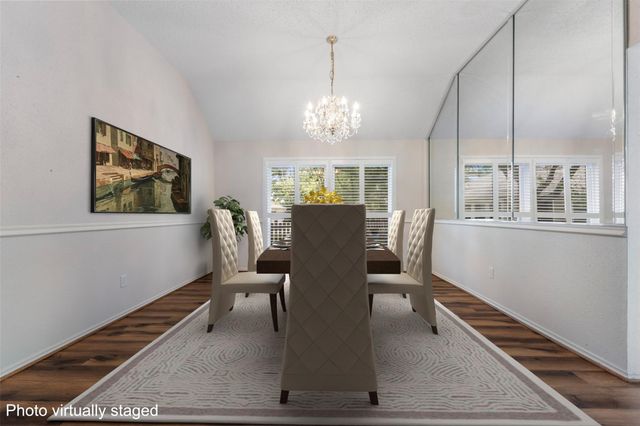 706 Rosefield Court, Pearland, TX 77584