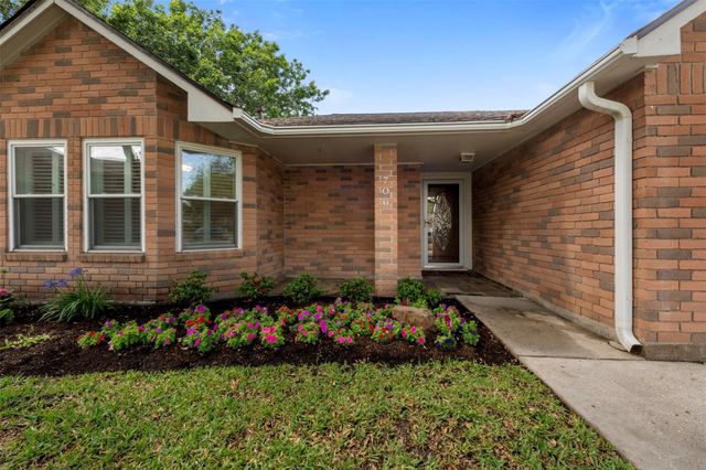 706 Rosefield Court, Pearland, TX 77584