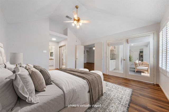 706 Rosefield Court, Pearland, TX 77584