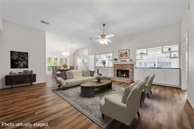 706 Rosefield Court, Pearland, TX 77584