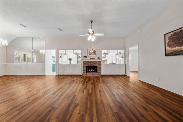 706 Rosefield Court, Pearland, TX 77584