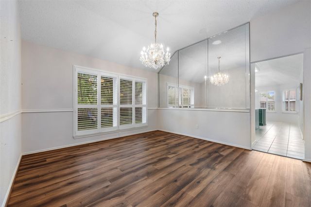 706 Rosefield Court, Pearland, TX 77584