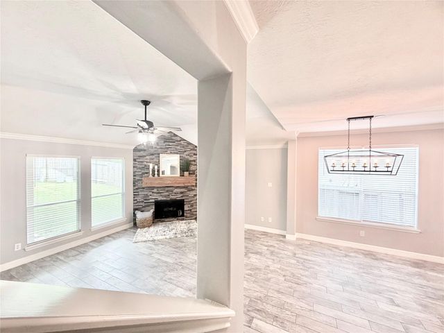 13314 Hidden Valley Drive, Montgomery, TX 77356