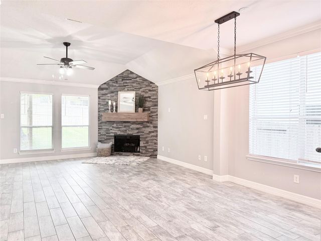 13314 Hidden Valley Drive, Montgomery, TX 77356