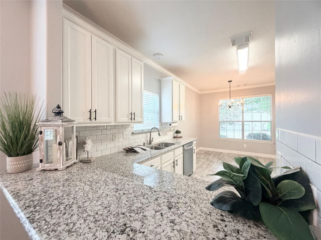 13314 Hidden Valley Drive, Montgomery, TX 77356