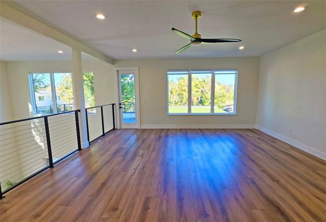 2475 BAY STREET, Sarasota, FL 34237