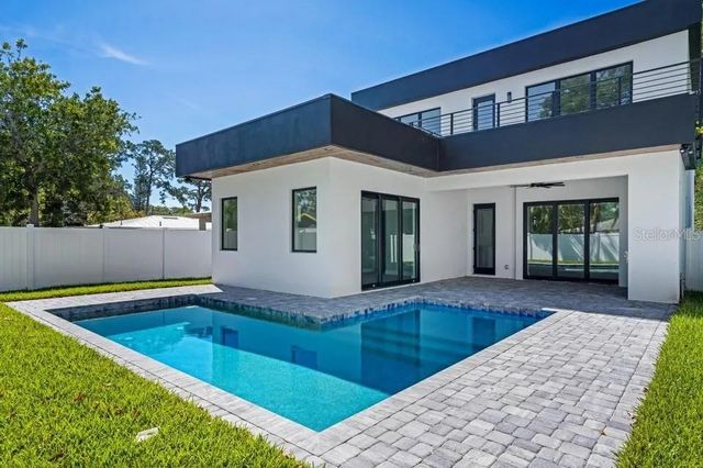 2475 BAY STREET, Sarasota, FL 34237