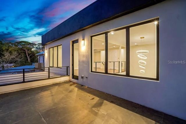 2475 BAY STREET, Sarasota, FL 34237