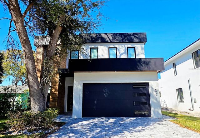 2475 BAY STREET, Sarasota, FL 34237