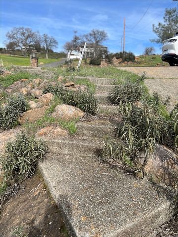 20073 Powder Horn Road, Hidden Valley Lake, CA 95467