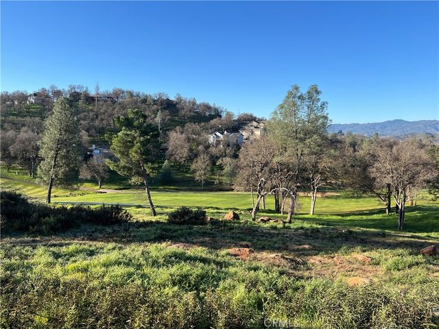 20073 Powder Horn Road, Hidden Valley Lake, CA 95467