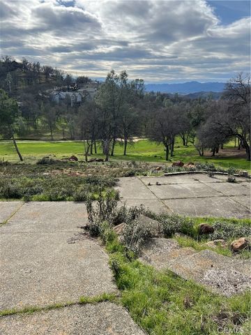 20073 Powder Horn Road, Hidden Valley Lake, CA 95467