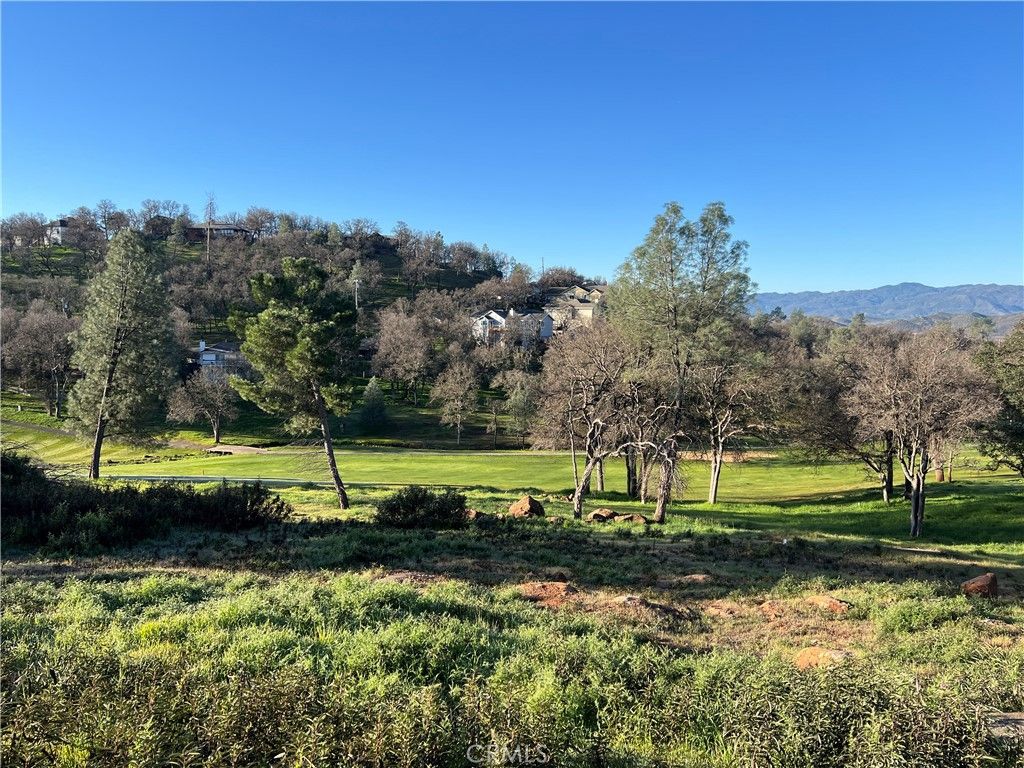 20073 Powder Horn Road, Hidden Valley Lake, CA 95467