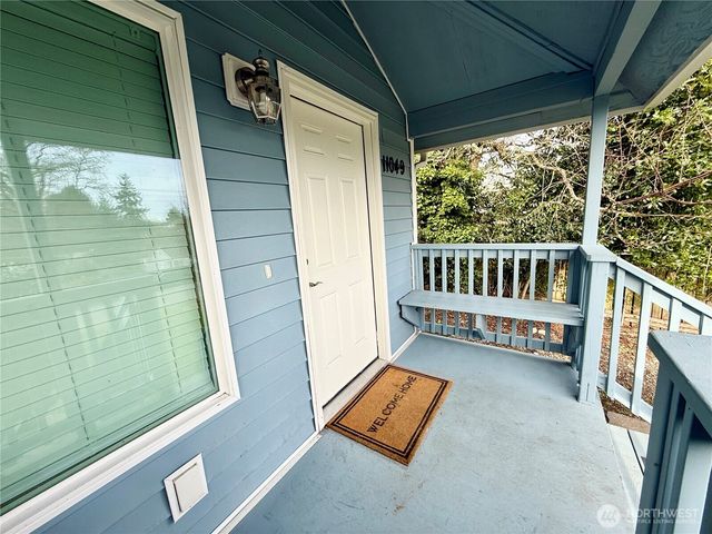 11049 18th Avenue SW, Seattle, WA 98146