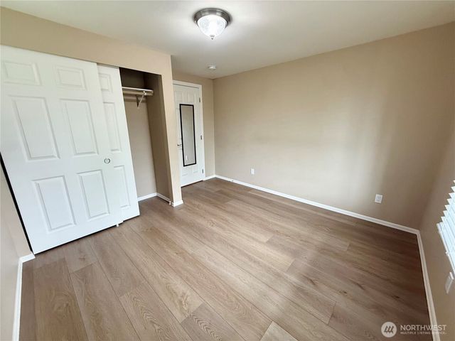 11049 18th Avenue SW, Seattle, WA 98146