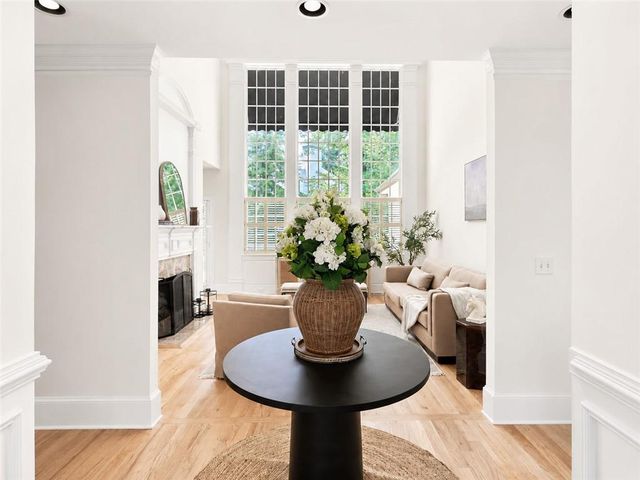 12210 Winding Oak Trail, Alpharetta, GA 30005