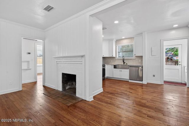 2212 REDFERN Road, Jacksonville, FL 32207