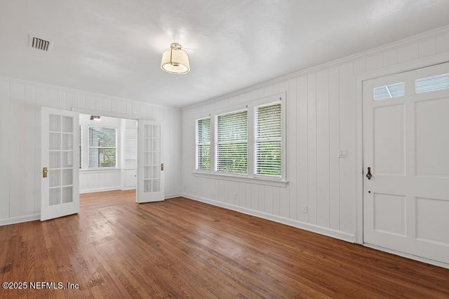 2212 REDFERN Road, Jacksonville, FL 32207