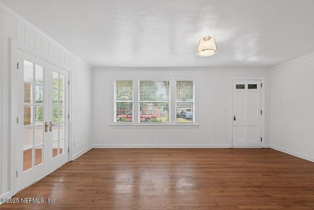 2212 REDFERN Road, Jacksonville, FL 32207