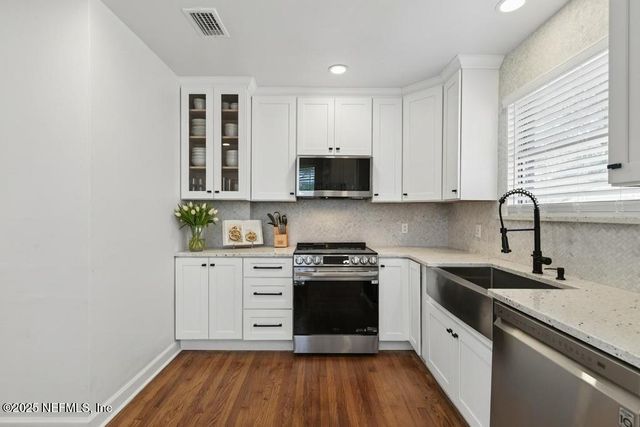 2212 REDFERN Road, Jacksonville, FL 32207