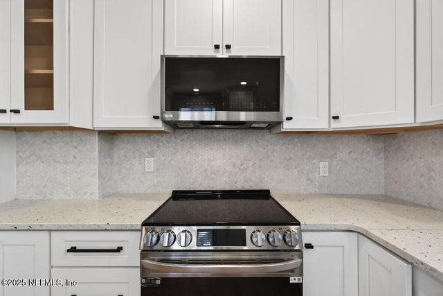 2212 REDFERN Road, Jacksonville, FL 32207