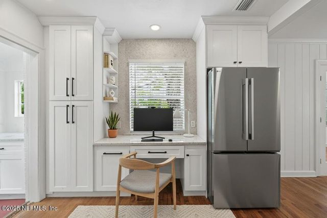 2212 REDFERN Road, Jacksonville, FL 32207