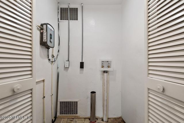 2212 REDFERN Road, Jacksonville, FL 32207