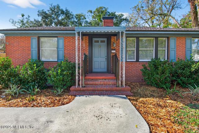 2212 REDFERN Road, Jacksonville, FL 32207