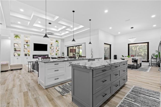 1810 SW 42nd ST, Cape Coral, FL 33914