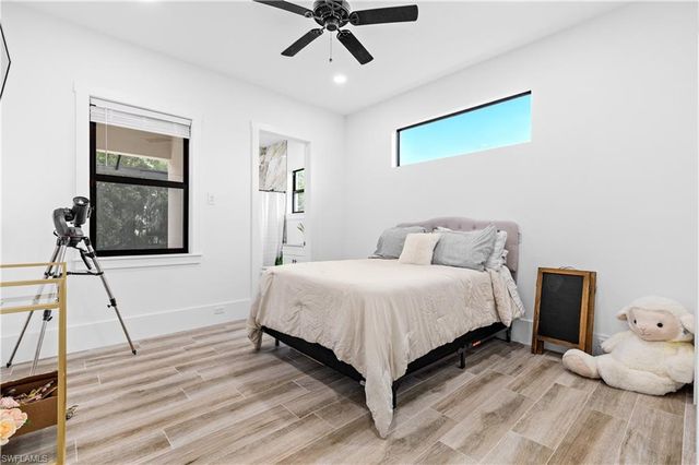 1810 SW 42nd ST, Cape Coral, FL 33914