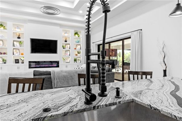 1810 SW 42nd ST, Cape Coral, FL 33914