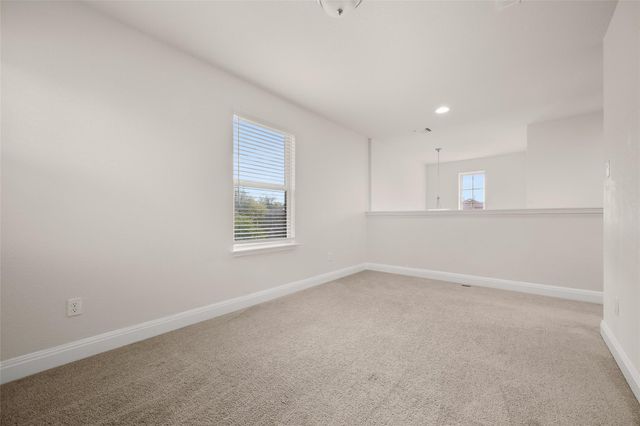 1051 Kenney Fort XING 63, Round Rock, TX 78665