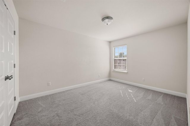 1051 Kenney Fort XING 63, Round Rock, TX 78665