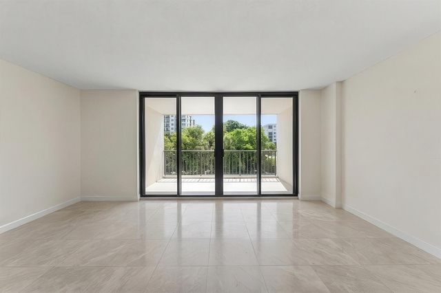 4600 S Ocean Boulevard 301, Highland Beach, FL 33487